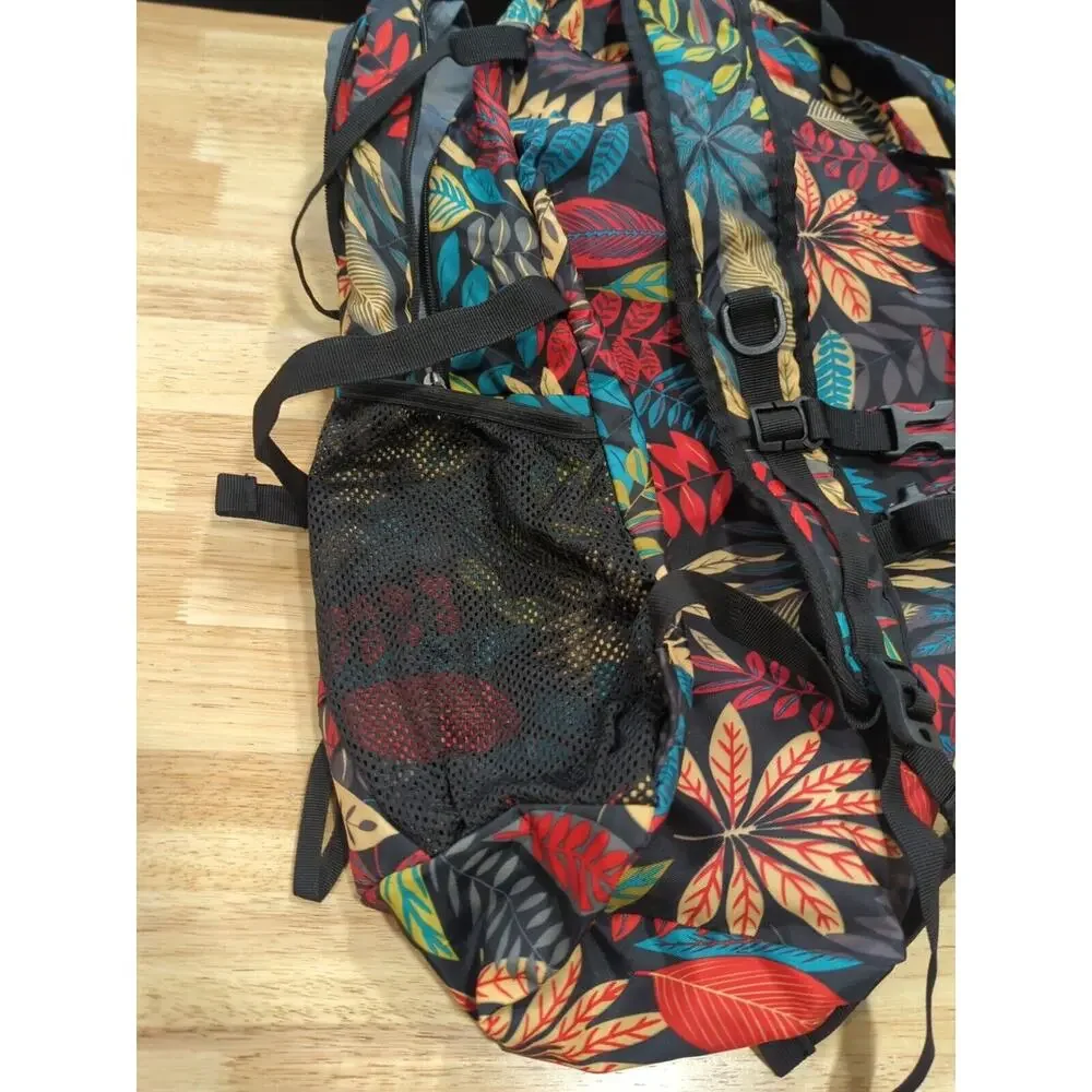 Venture Pal 40L Lightweight Packable Travel Hiking Backpack‎ Daypack